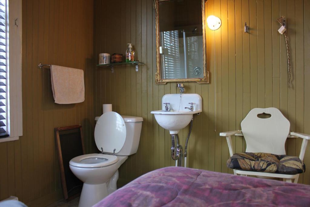 Auberge Du Cafe Chez Sam Baie-Sainte-Catherine Room photo